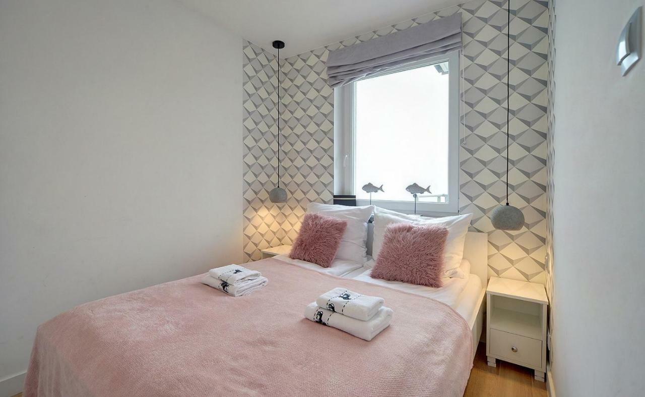 Pink Apartment Lesne Tarasy Дзівнувек Екстер'єр фото