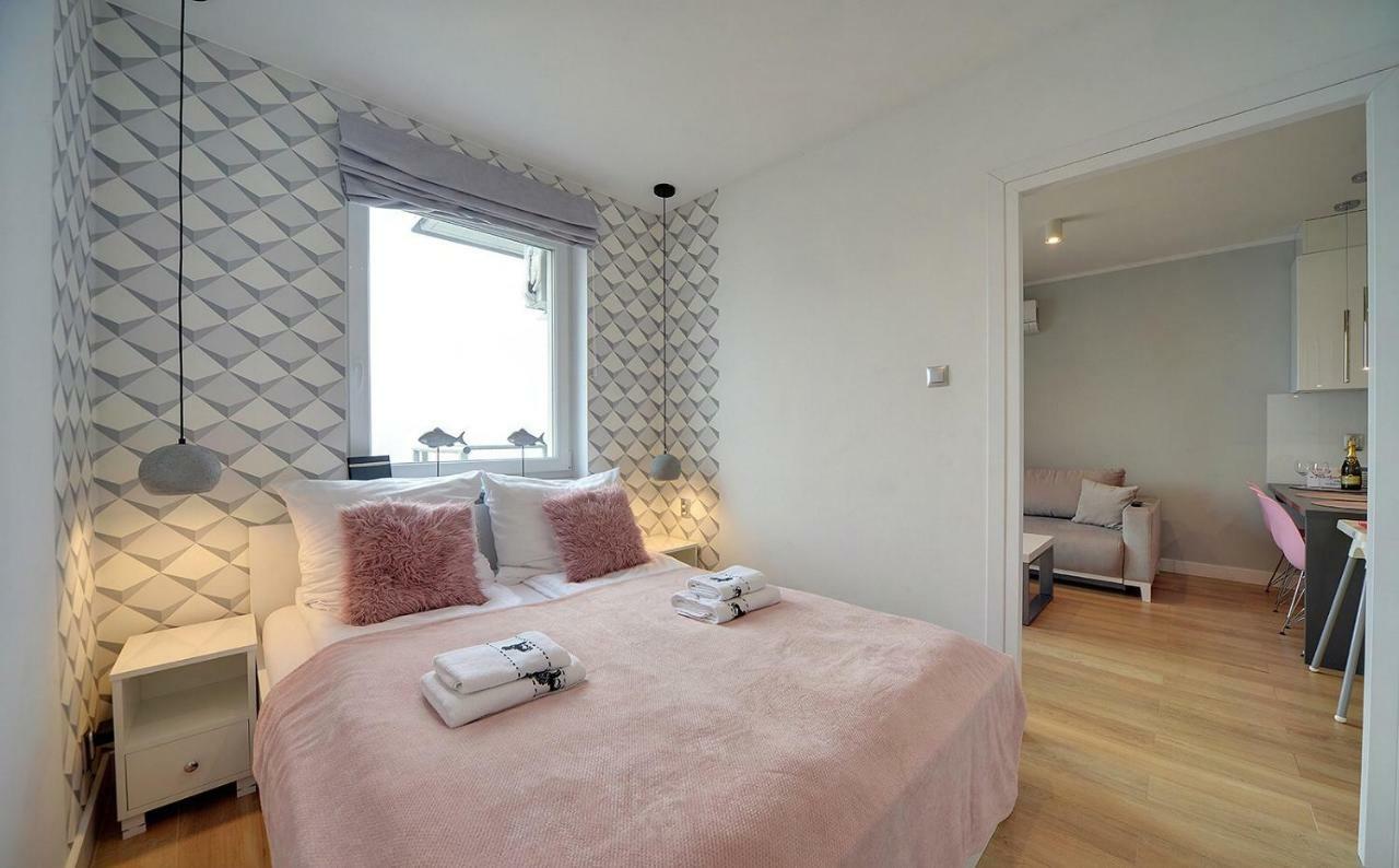 Pink Apartment Lesne Tarasy Дзівнувек Екстер'єр фото